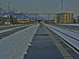 bahnhof 2s.jpg
